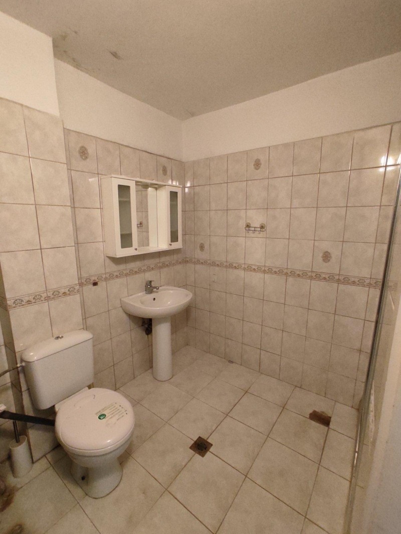 Te koop  1 slaapkamer Plovdiv , Kjutsjuk Parizj , 74 m² | 89942443 - afbeelding [6]