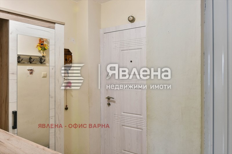 Продава МНОГОСТАЕН, гр. Варна, Център, снимка 11 - Aпартаменти - 48594817