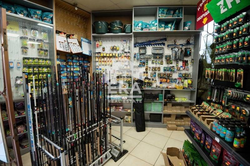 Продава МАГАЗИН, гр. Силистра, Център, снимка 2 - Магазини - 52230287