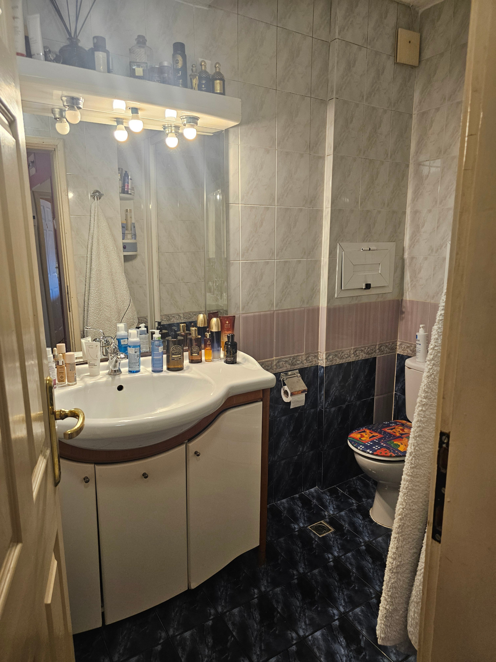 Продава 3-СТАЕН, гр. София, Център, снимка 13 - Апартаменти - 54216692