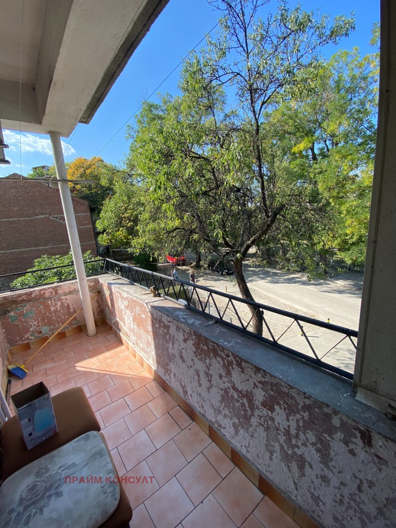 Продава ЕТАЖ ОТ КЪЩА, гр. Пловдив, Мараша, снимка 8 - Етаж от къща - 53381075