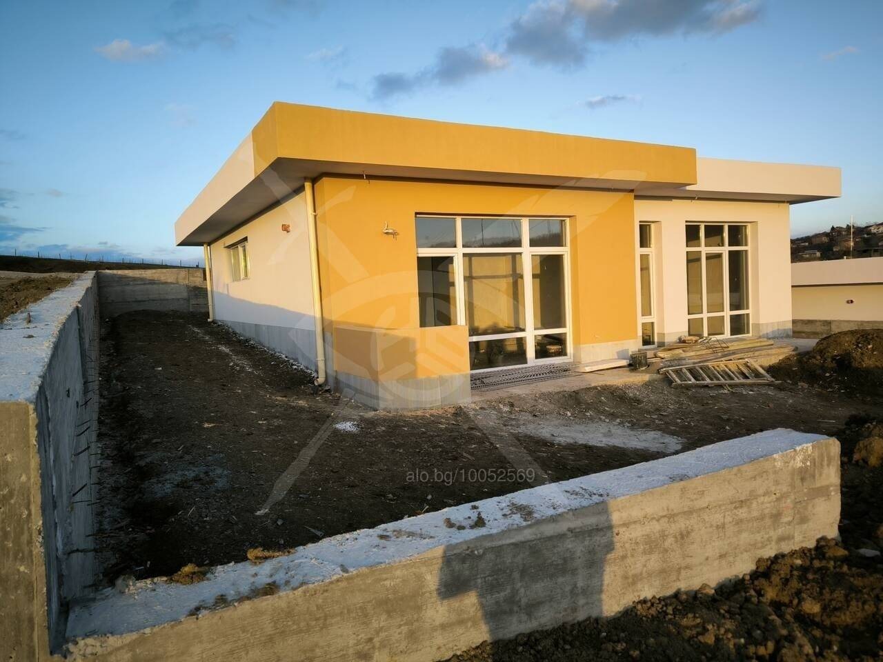 Продава КЪЩА, гр. Бургас, Черно море, снимка 2 - Къщи - 53622041