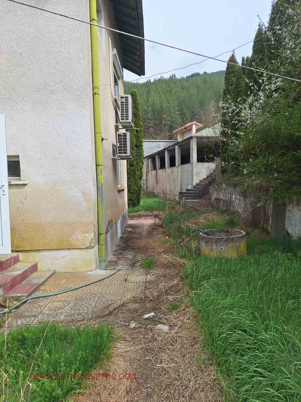 Продава КЪЩА, с. Луково, област София област, снимка 16 - Къщи - 54689381