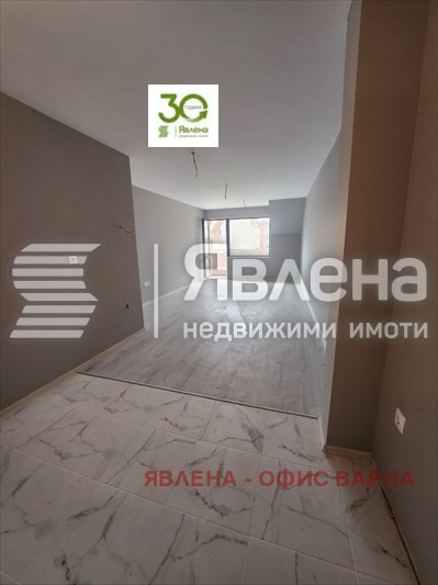Продава 3-СТАЕН, гр. Варна, Колхозен пазар, снимка 2 - Aпартаменти - 46435164