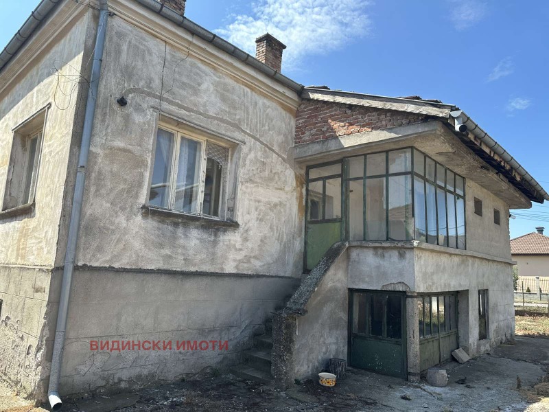 Продава  Къща област Видин , с. Иново , 88 кв.м | 77978915 - изображение [2]