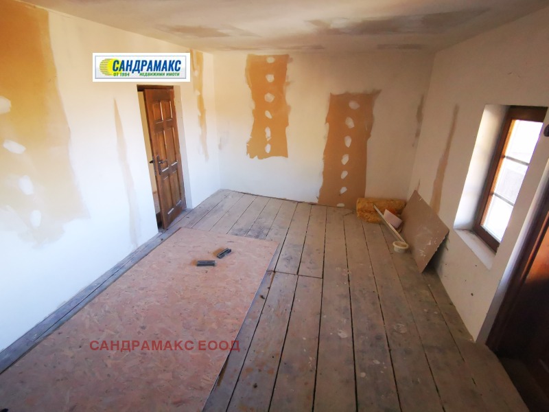 Продава  Къща град Ловеч , Вароша , 100 кв.м | 69917874 - изображение [12]