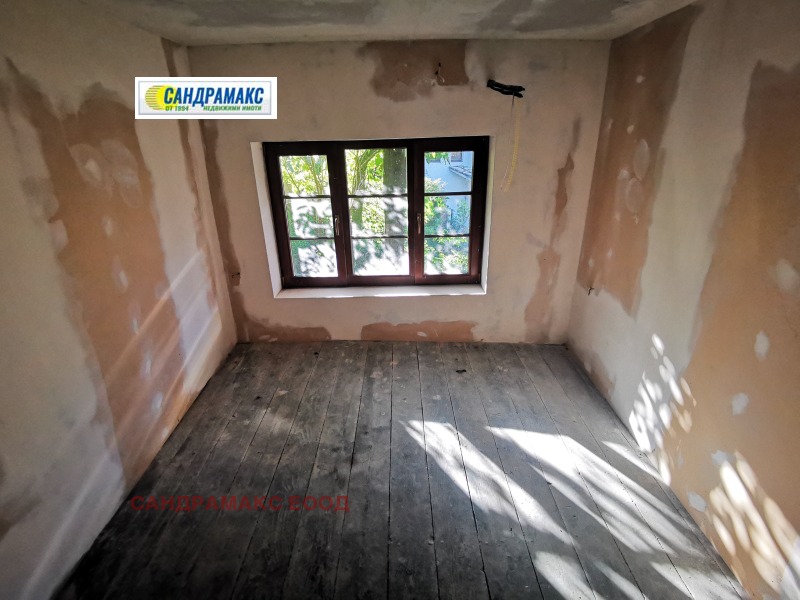 Продава  Къща град Ловеч , Вароша , 100 кв.м | 69917874 - изображение [9]