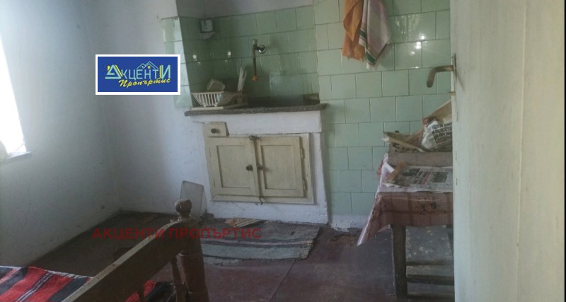 Продава КЪЩА, с. Михалци, област Велико Търново, снимка 10 - Къщи - 52748618