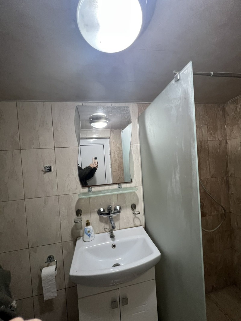 Продава ВИЛА, гр. Разград, Промишлена зона - Изток, снимка 5 - Вили - 52558219