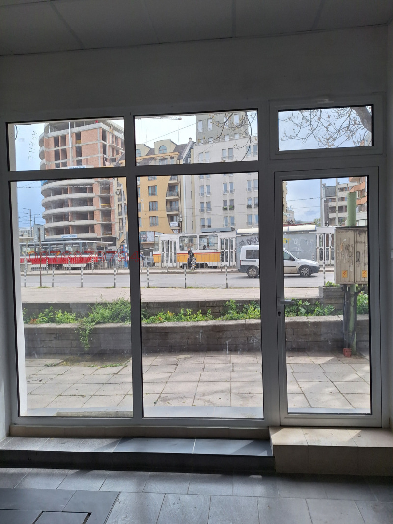 Продава МАГАЗИН, гр. София, Център, снимка 6 - Магазини - 52272989