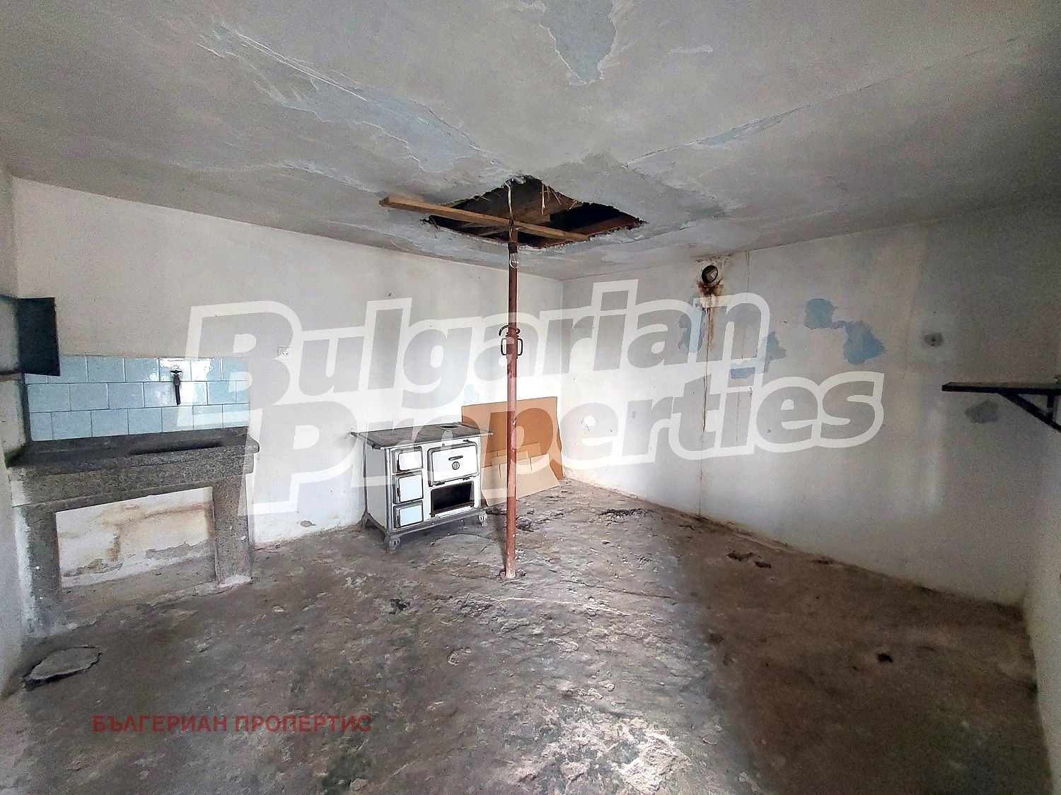 Продава КЪЩА, с. Лесово, област Ямбол, снимка 10 - Къщи - 54604883