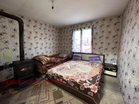 Hus Gorna Oryahovitsa, region Veliko Tarnovo 11