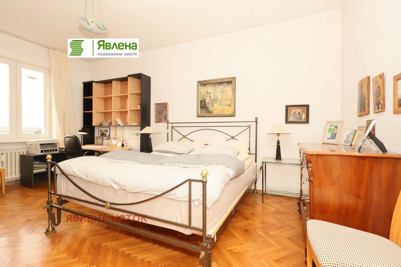 Продава  2-стаен град София , Център , 81 кв.м | 76316051 - изображение [4]