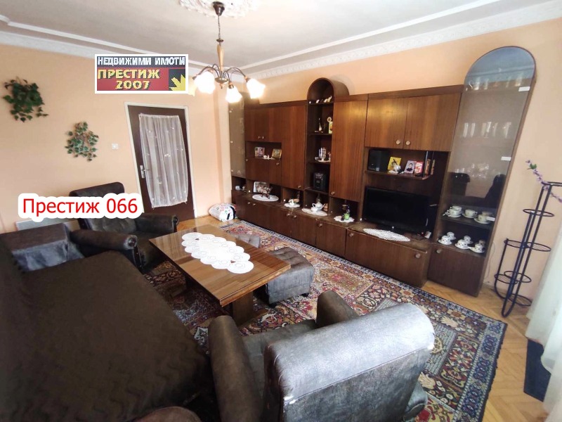 De vânzare  2 dormitoare Șumen , Voenno uciiliște , 85 mp | 92676041 - imagine [3]