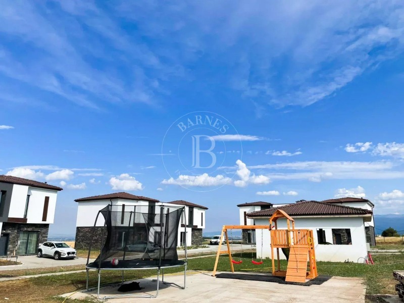 En venta  Casa región Sofia , Pozharevo , 200 metros cuadrados | 70491170 - imagen [8]