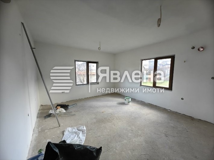 Продава КЪЩА, с. Черниче, област Благоевград, снимка 5 - Къщи - 53360198