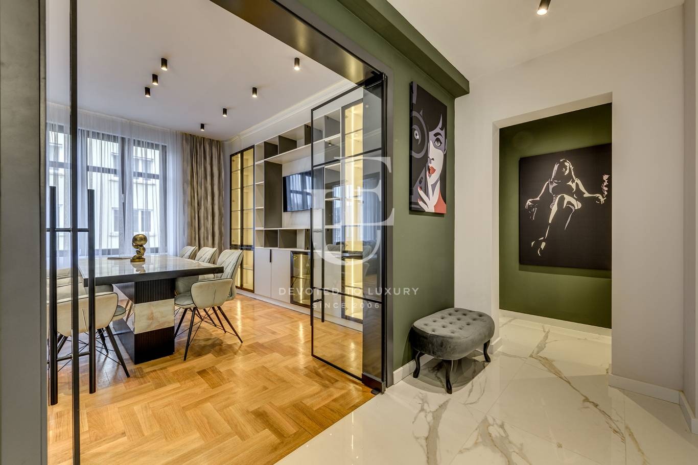 Продава 2-СТАЕН, гр. София, Център, снимка 2 - Апартаменти - 53889381