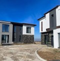 Продава КЪЩА, област София, с. Пожарево • 300000 € • 39681013 — Holmes.bg