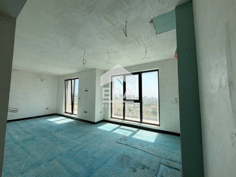 Продава 3-СТАЕН, гр. Варна, Изгрев, снимка 2 - Апартаменти - 55568279