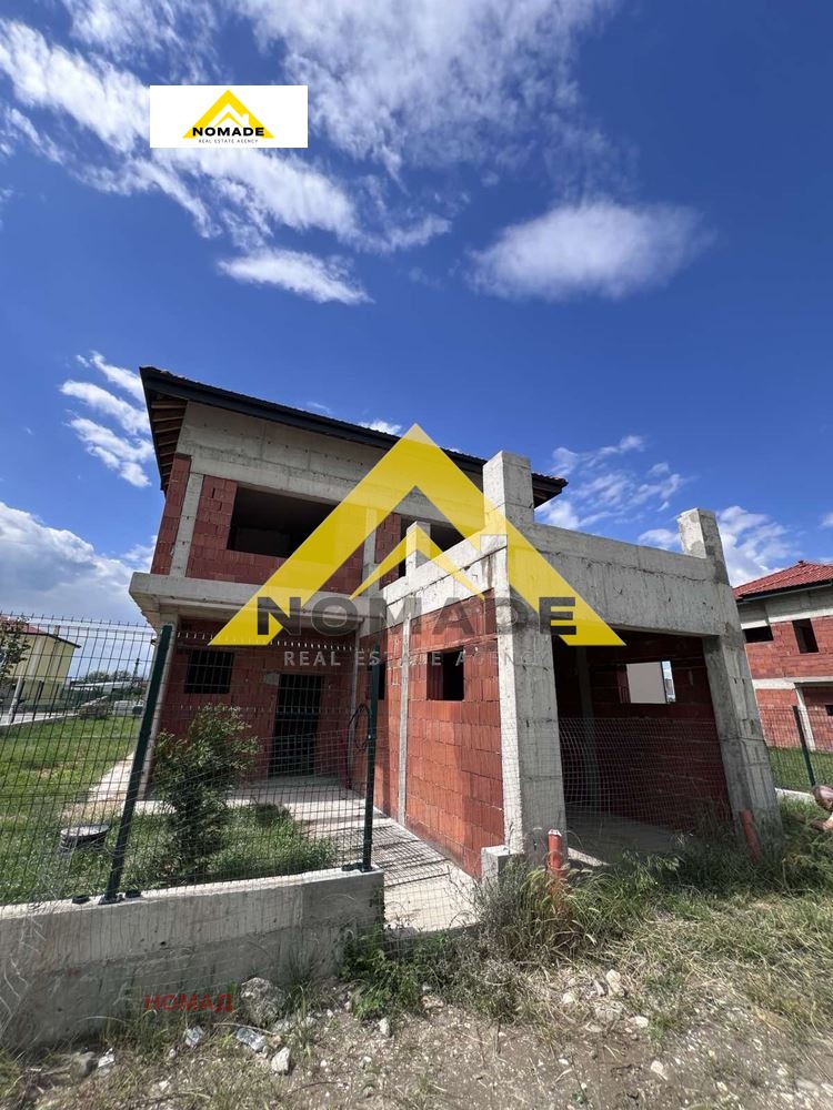 Продава КЪЩА, с. Първенец, област Пловдив, снимка 2 - Къщи - 44544909