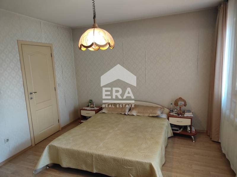 Продава  Къща град София , Надежда 2 , 260 кв.м | 41428787 - изображение [9]