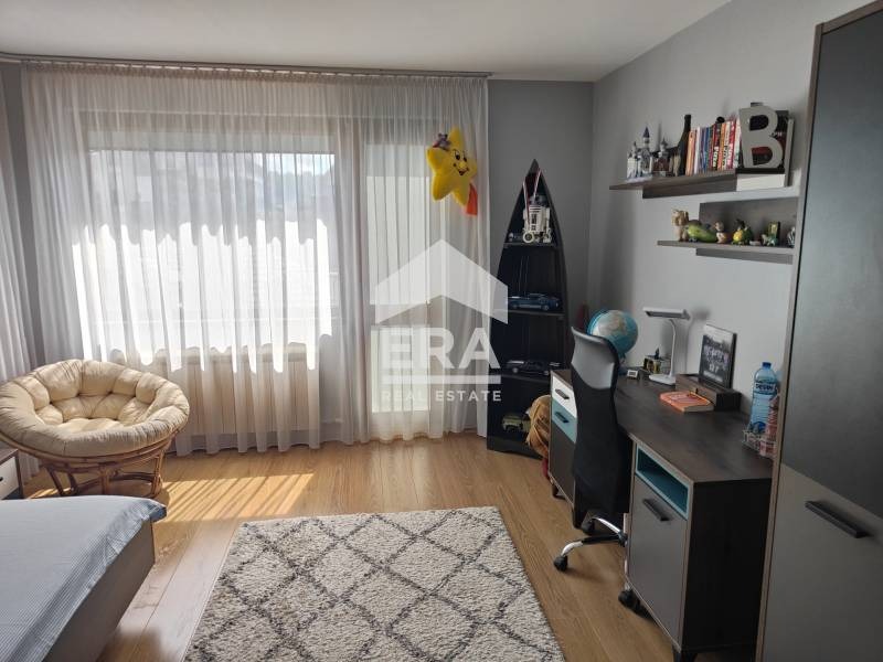 Продава  Къща град София , Надежда 2 , 260 кв.м | 41428787 - изображение [8]