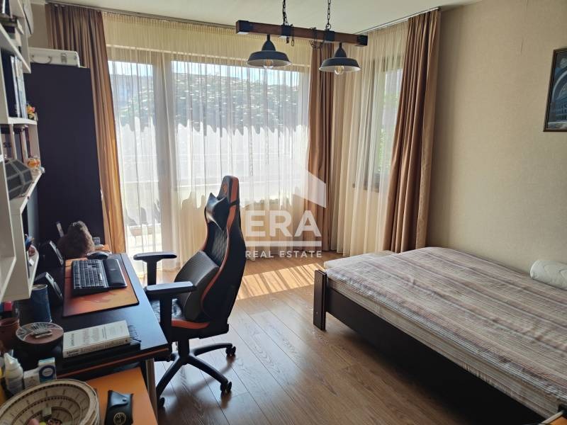 Продава  Къща град София , Надежда 2 , 260 кв.м | 41428787 - изображение [6]
