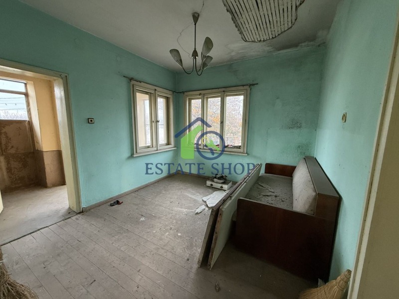 Продава КЪЩА, с. Оризари, област Пловдив, снимка 11 - Къщи - 52374567