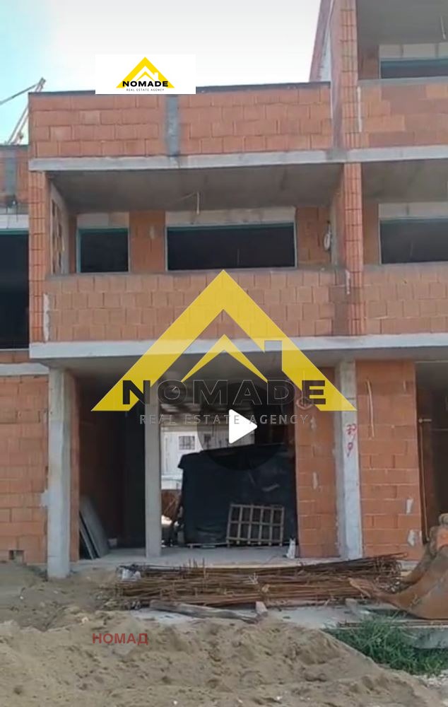 Продава  2-стаен град Пловдив , Остромила , 75 кв.м | 65806687 - изображение [2]