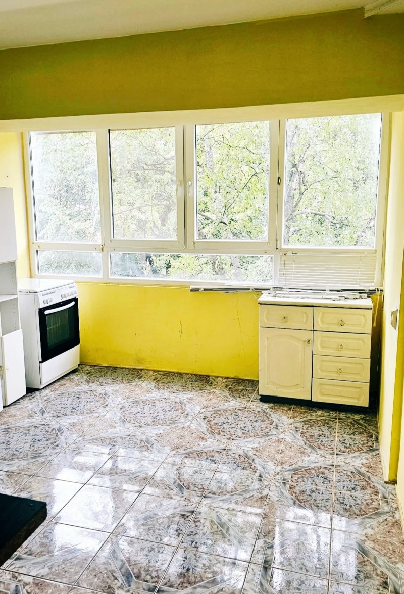 Myytävänä  2 makuuhuonetta Ruse , Zdravets Iztok , 86 neliömetriä | 57520692 - kuva [3]