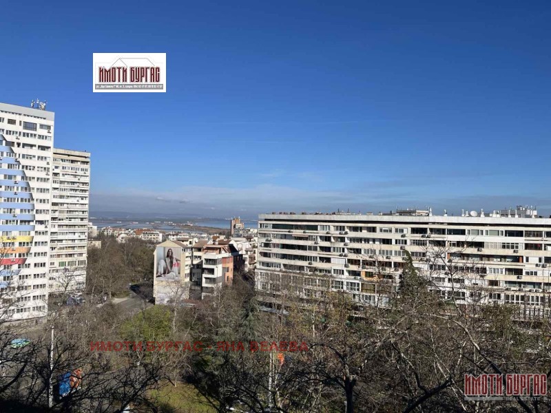 Продава 3-СТАЕН, гр. Бургас, Център, снимка 5 - Апартаменти - 52831141