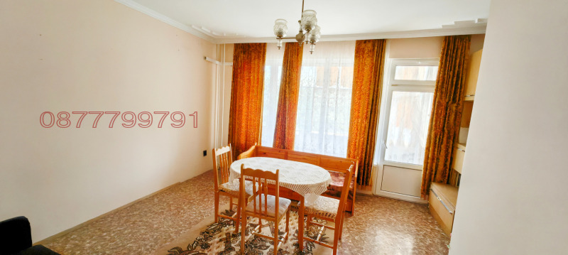 Продава  4-стаен град Бургас , Лазур , 110 кв.м | 68225902