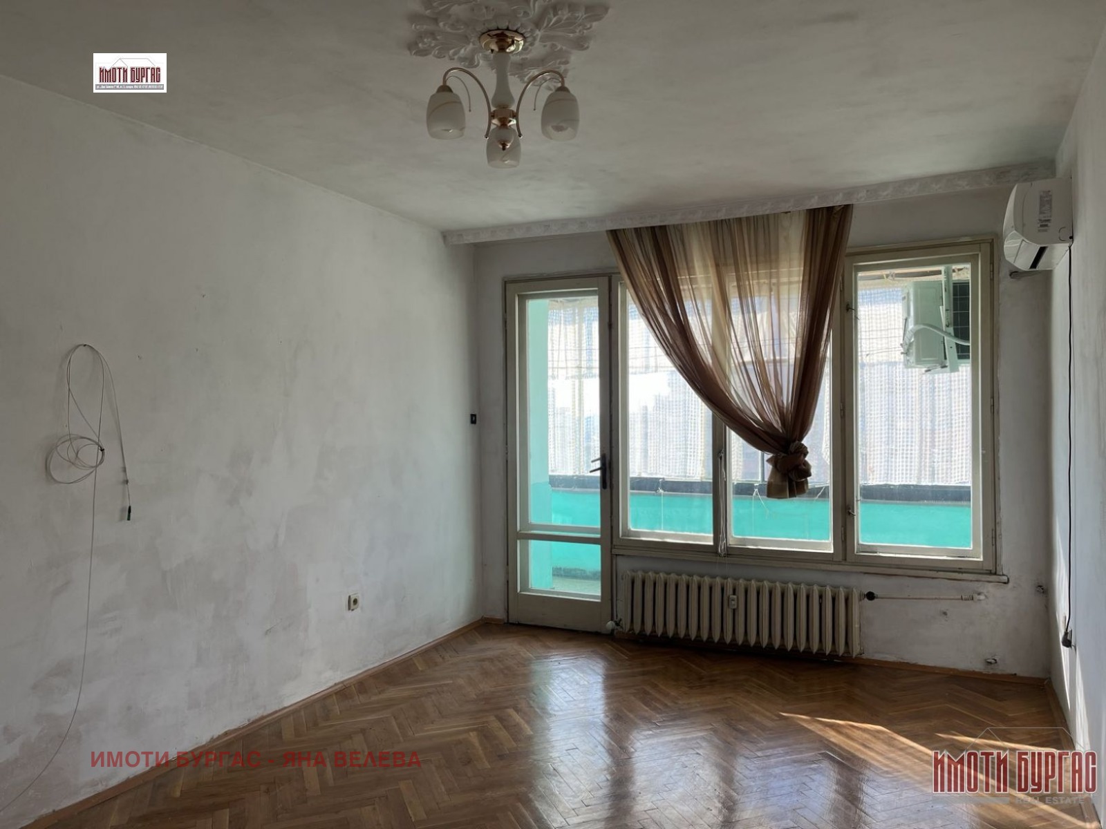Продава 3-СТАЕН, гр. Бургас, Център, снимка 2 - Апартаменти - 52831141