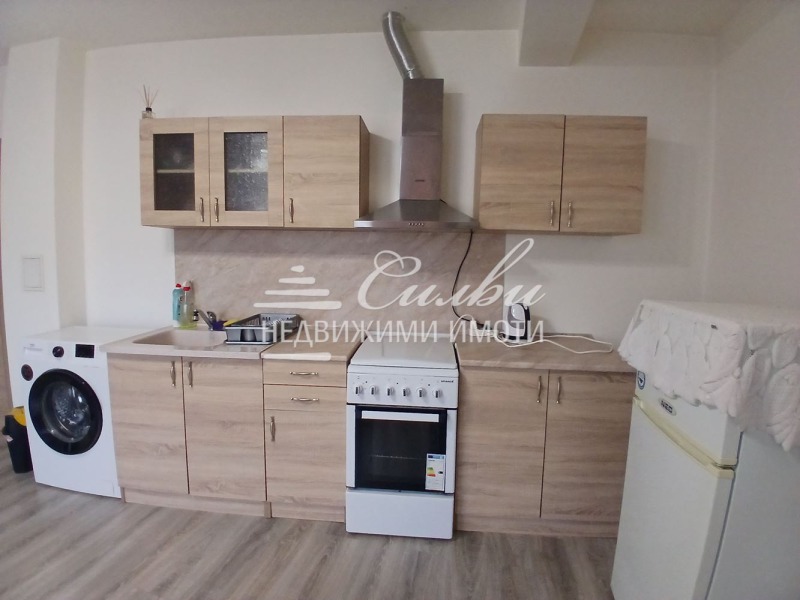 Продава 2-СТАЕН, гр. Шумен, Томбул джамия, снимка 3 - Апартаменти - 52602340