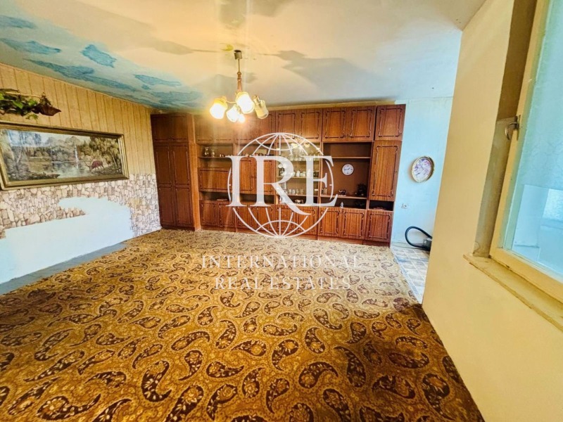 Продава  2-стаен град Варна , Възраждане 1 , 55 кв.м | 46698597 - изображение [2]