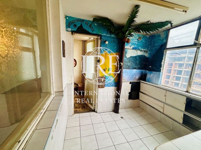 Продава  2-стаен град Варна , Възраждане 1 , 55 кв.м | 46698597 - изображение [8]