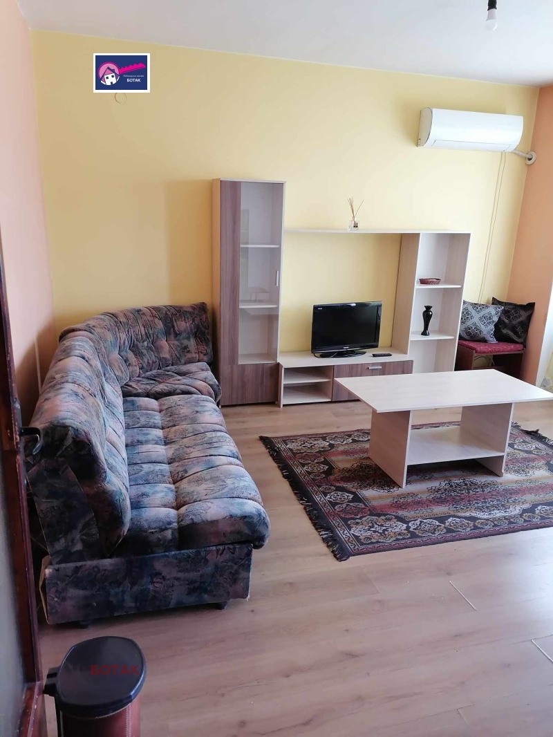 À venda  2 quartos Pazardjik , Centar , 74 m² | 15890616