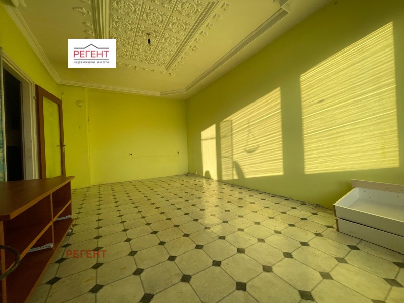 Продава 3-СТАЕН, град Габрово, Трендафил 2 • 65000 € / 127128.95 лв. • 22613477 1