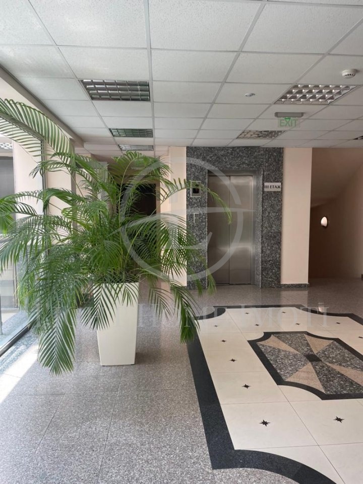 En venta  Oficina Plovdiv , Tsentar , 80 metros cuadrados | 31690510 - imagen [7]