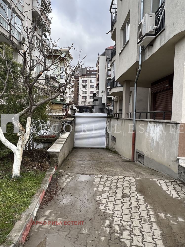 Продава ГАРАЖ, ПАРКОМЯСТО, гр. София, Люлин - център, снимка 3 - Гаражи и паркоместа - 54602855