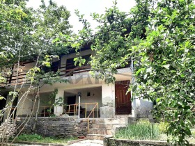 Haus Dobralak, region Plowdiw 1