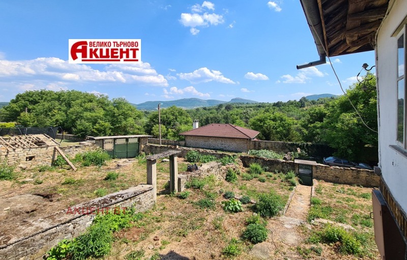 Продава КЪЩА, с. Славейково, област Габрово, снимка 2 - Къщи - 52320760