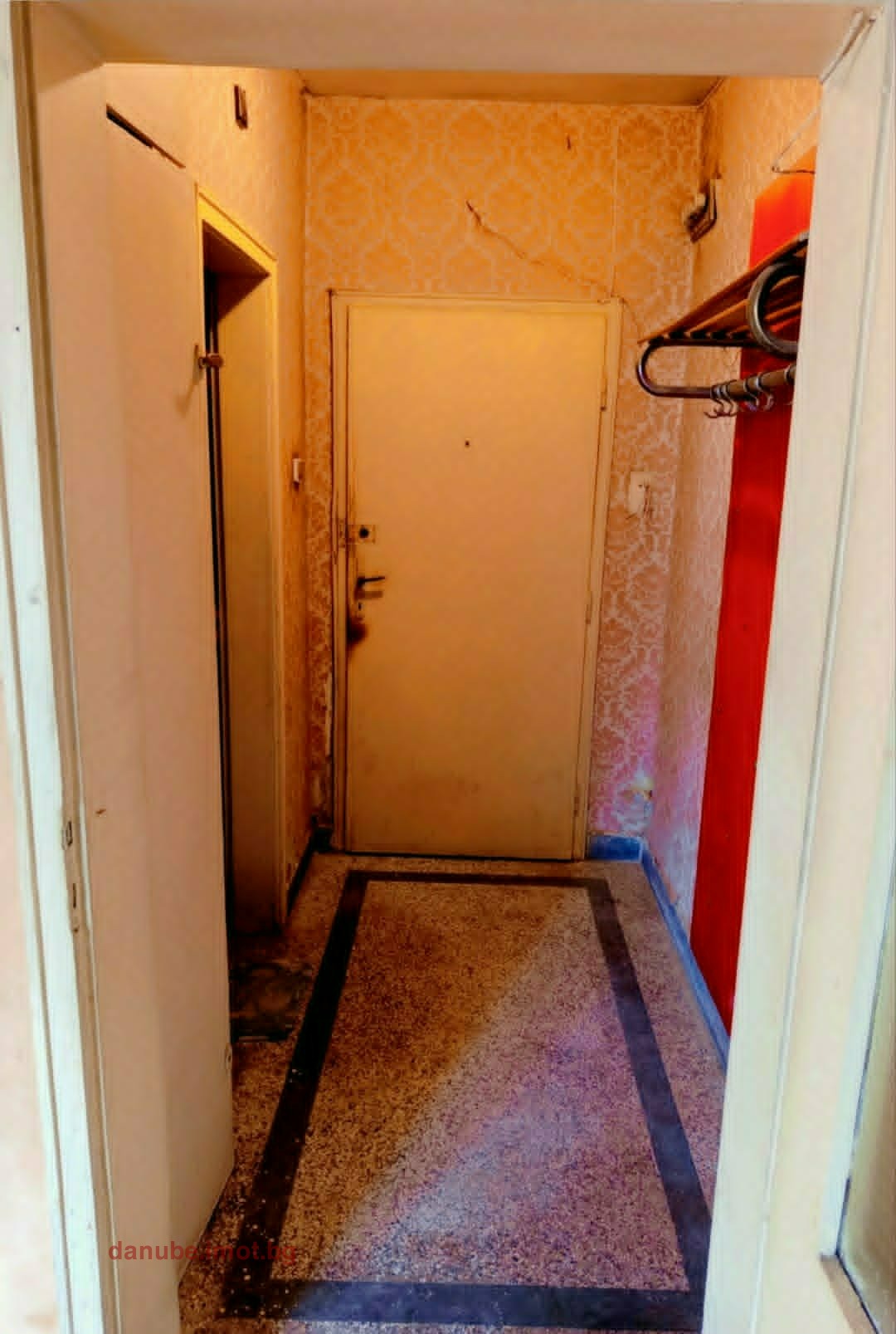 Продава 1-СТАЕН, гр. Русе, Здравец, снимка 3 - Апартаменти - 54541851