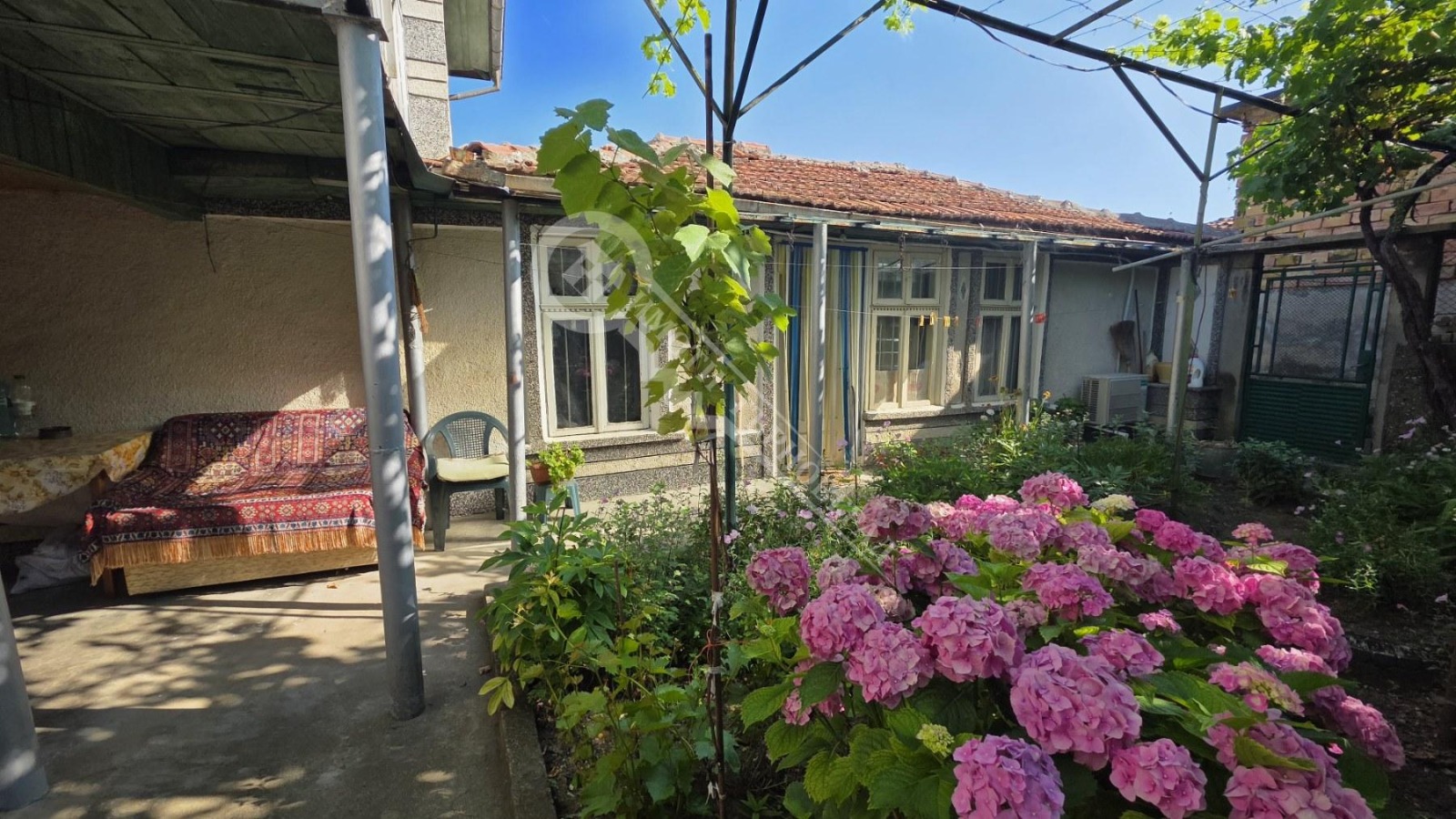 Продава КЪЩА, с. Драгижево, област Велико Търново, снимка 2 - Къщи - 53967979