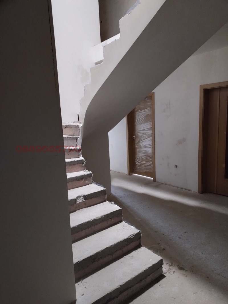 Na prodej  Mezonet Veliko Tarnovo , Centar , 198 m2 | 41559066 - obraz [3]