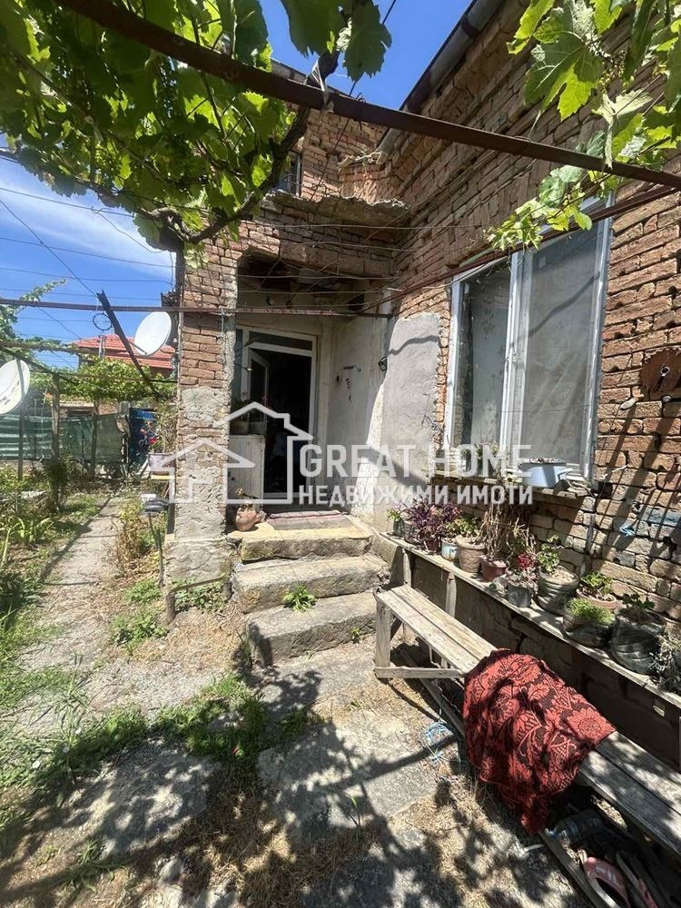Продава КЪЩА, с. Пресиян, област Търговище, снимка 3 - Къщи - 55229543
