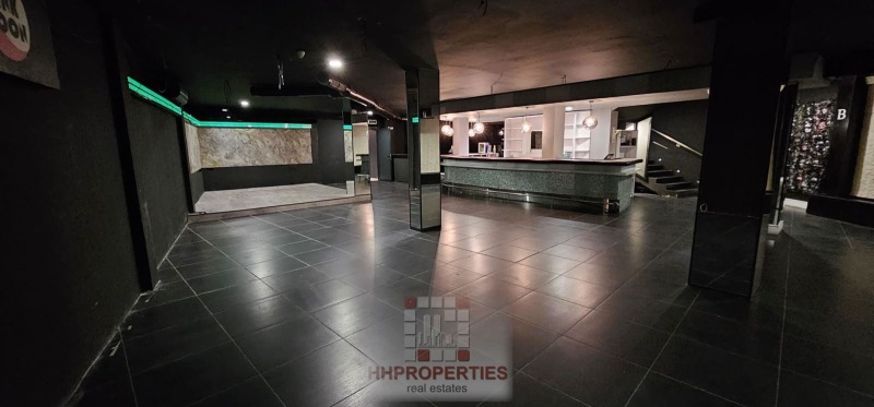 Te koop  Bar; Koffiebar Plovdiv , Karsjijaka , 296 m² | 40406037 - afbeelding [4]