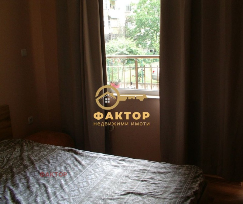 Продава  2-стаен град Пловдив , Въстанически , 65 кв.м | 33953821 - изображение [7]