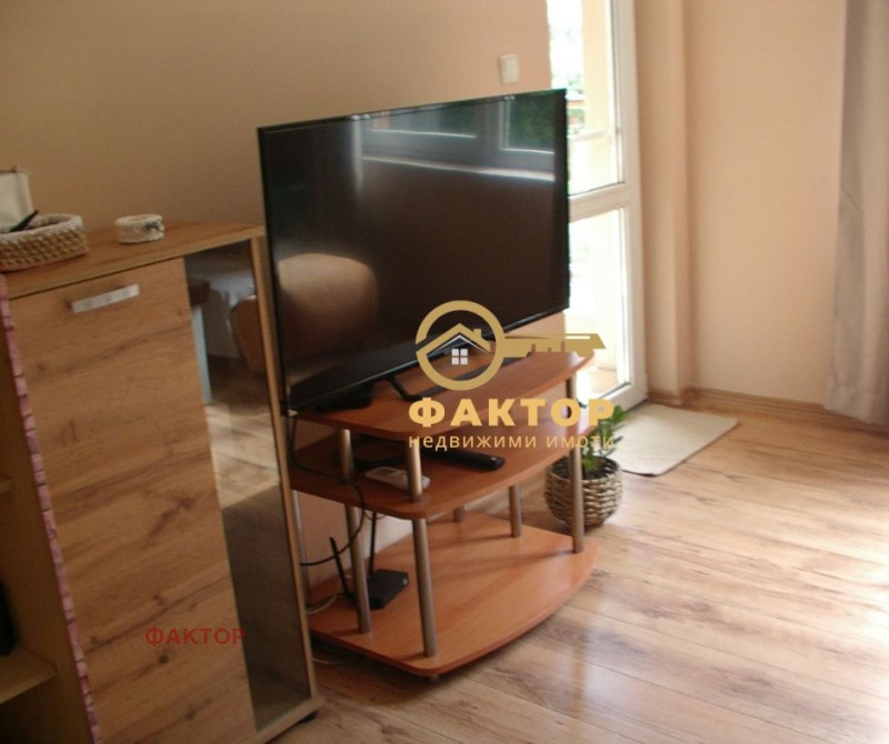 Продава  2-стаен град Пловдив , Въстанически , 65 кв.м | 33953821 - изображение [2]