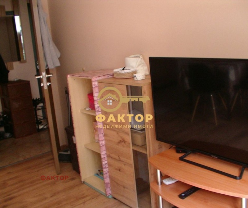 Продава  2-стаен град Пловдив , Въстанически , 65 кв.м | 33953821 - изображение [3]